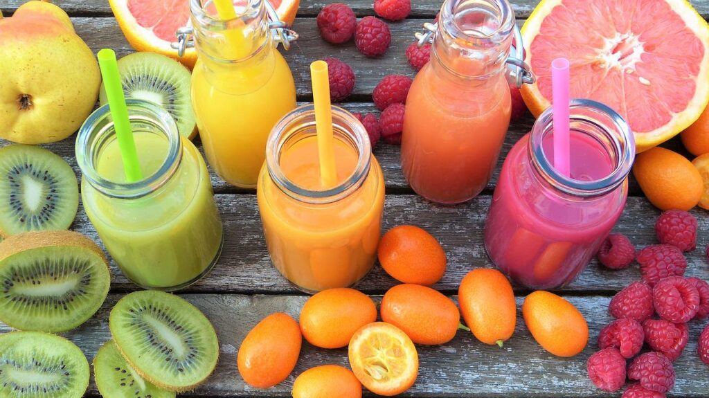 smoothies, fruit, drink-2253423.jpg